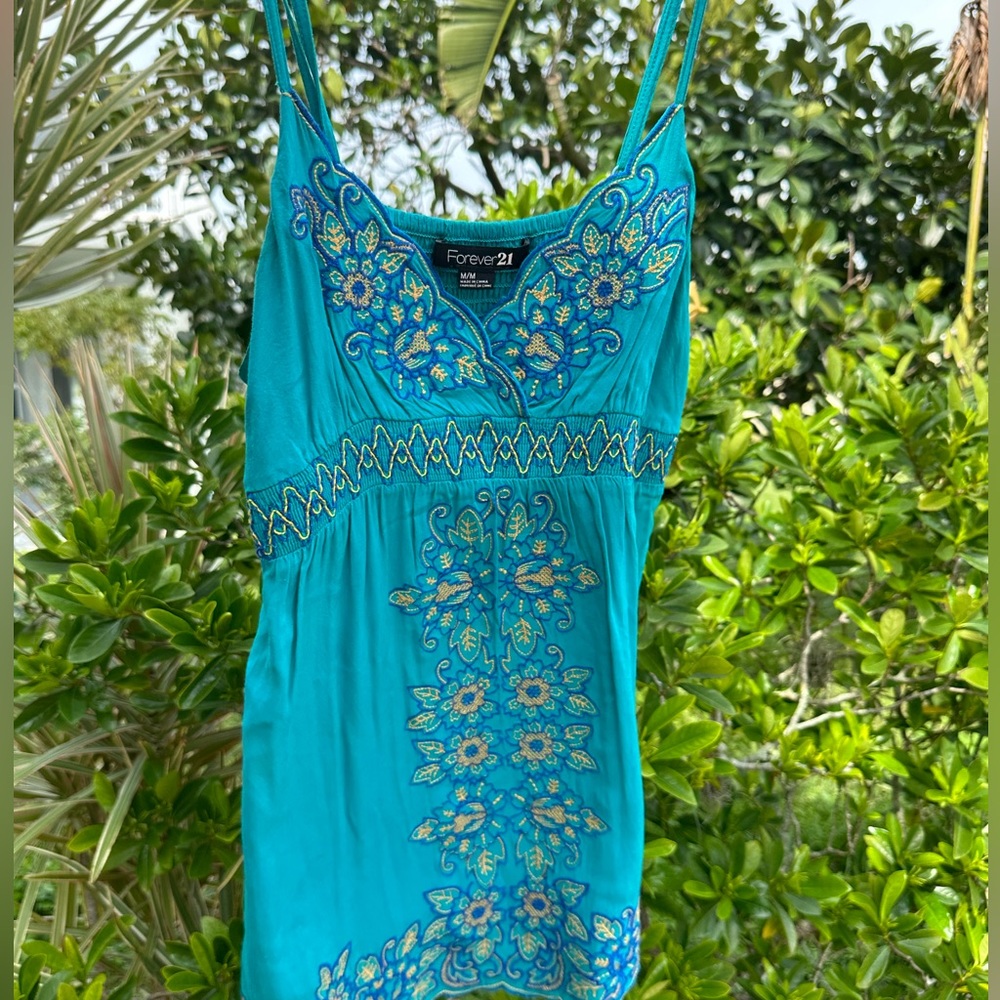 Beautiful Teal Tank with Stitched Design